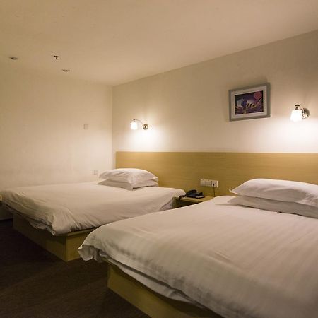 Motel Shanghai Pudong Avenue Yangpu Bridge Экстерьер фото
