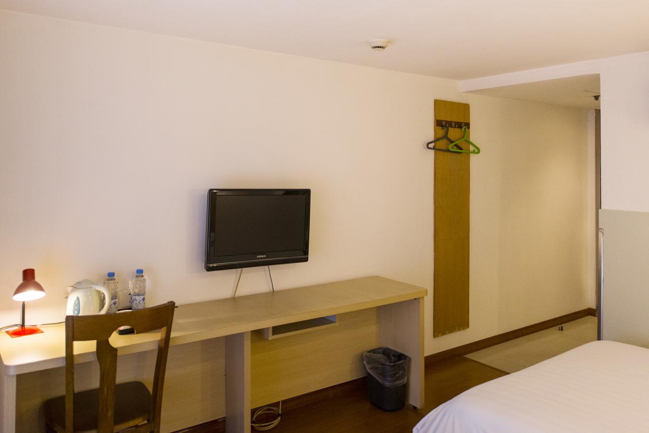 Motel Shanghai Pudong Avenue Yangpu Bridge Экстерьер фото