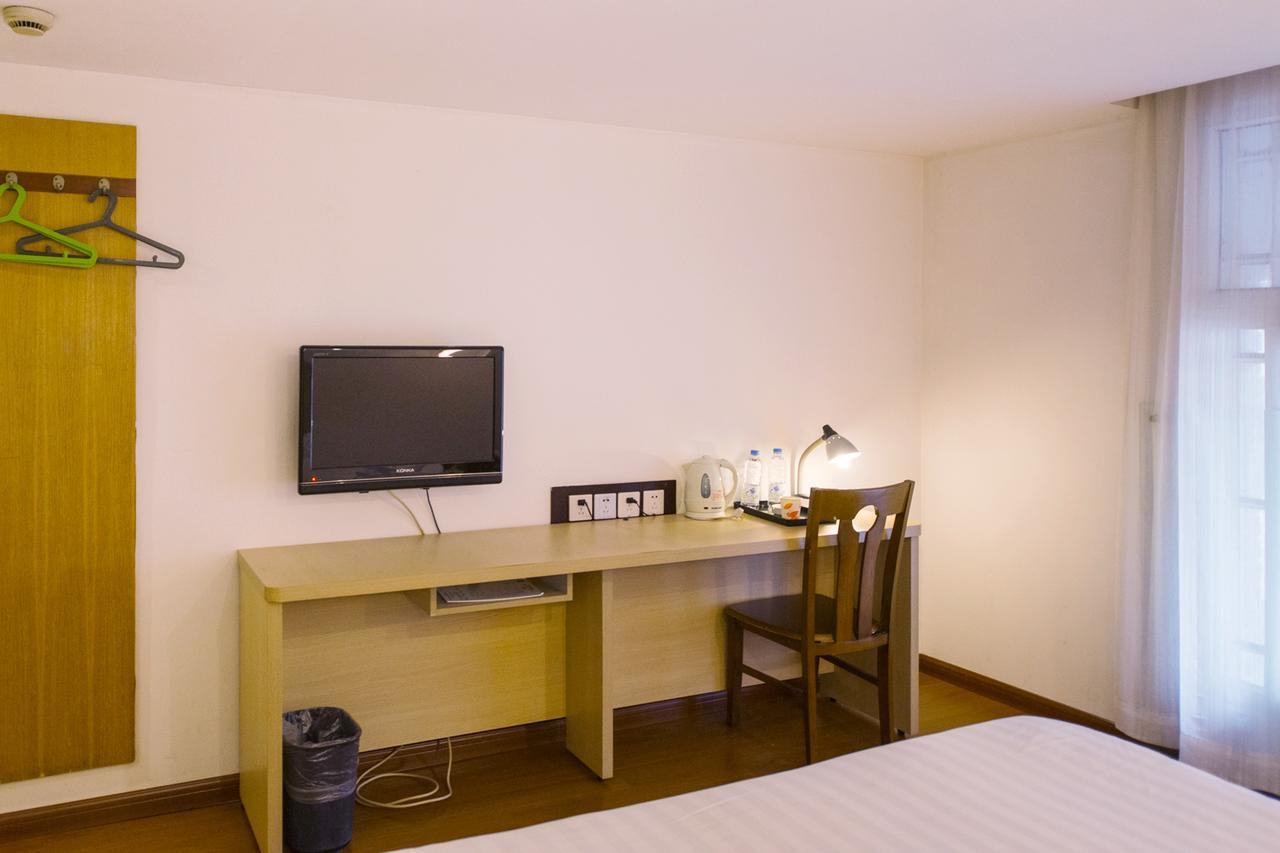 Motel Shanghai Pudong Avenue Yangpu Bridge Экстерьер фото