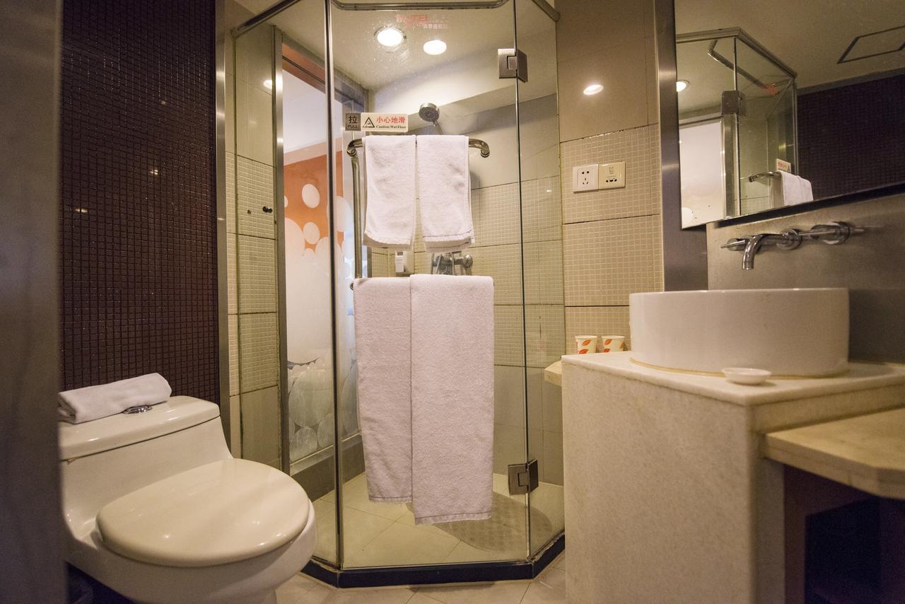 Motel Shanghai Pudong Avenue Yangpu Bridge Экстерьер фото